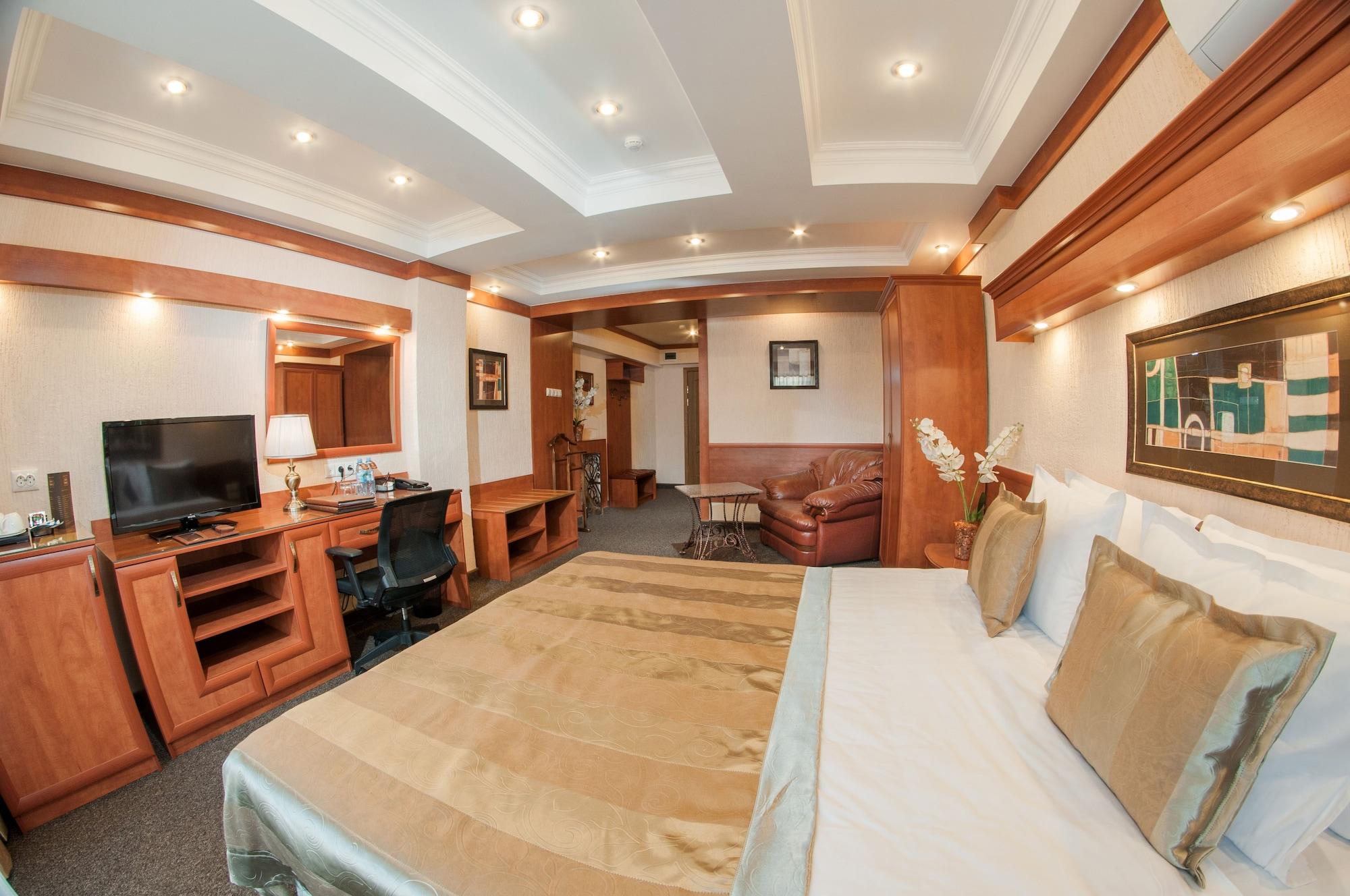 Hotel Uyut อัลมาตี ภายนอก รูปภาพ