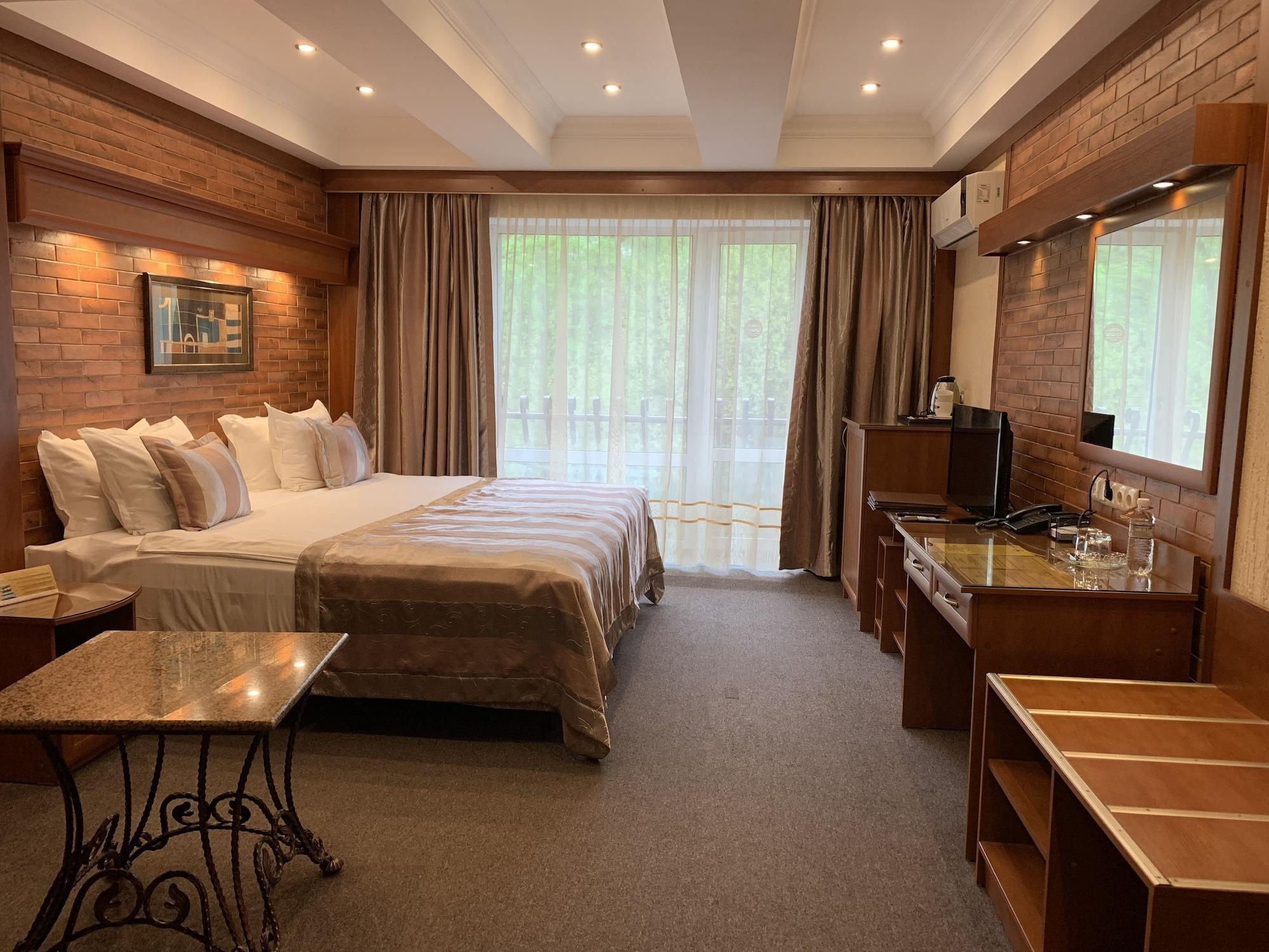Hotel Uyut อัลมาตี ภายนอก รูปภาพ